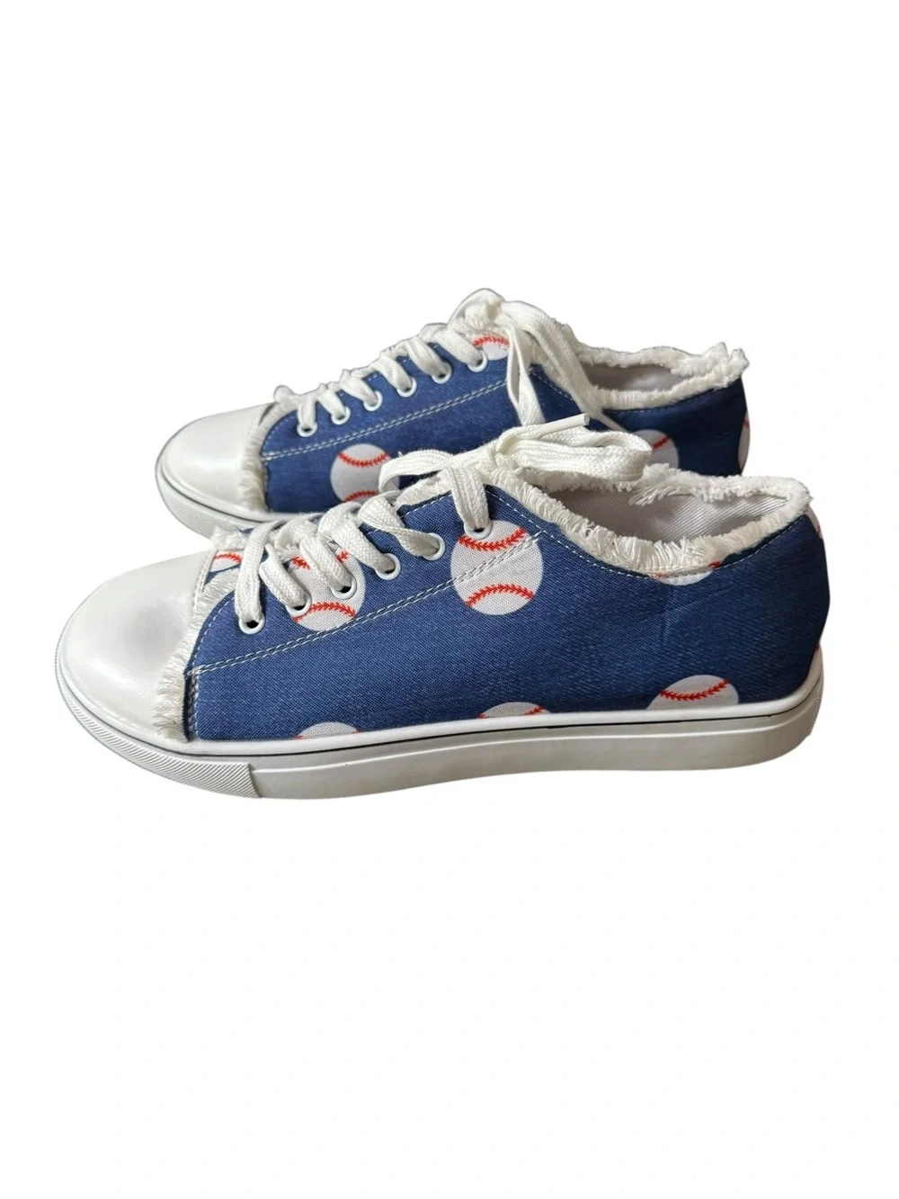 Women’s Canvas Denim Baseball Print Lace Up Sneakers Size 9.5 Blue White NWOT